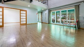 Gapyeong Rainbow Pension