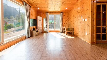 Gapyeong Rainbow Pension