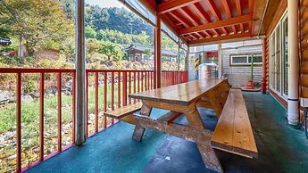 Gapyeong Rainbow Pension