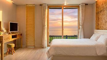 Goseong Sea&star Pension