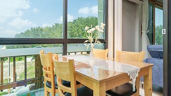 Goseong Sea&star Pension