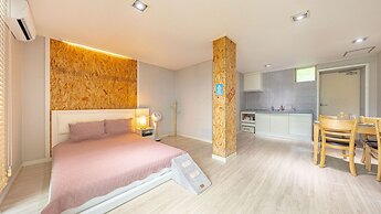 Goseong Sea&star Pension