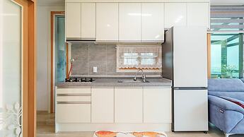 Goseong Sea&star Pension