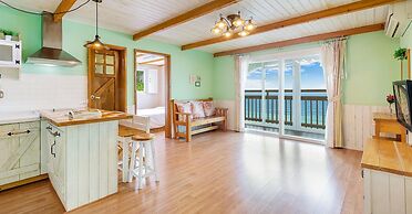 Ganghwa Hana & Alice spa Pension