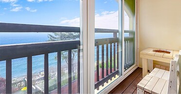 Ganghwa Hana & Alice spa Pension