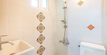 Ganghwa Hana & Alice spa Pension