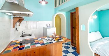 Ganghwa Hana & Alice spa Pension