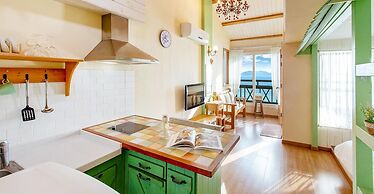 Ganghwa Hana & Alice spa Pension