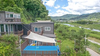 Gapyeong Myeonyeokgongbang Private Villa