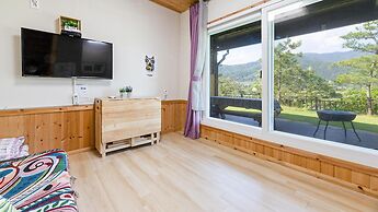 Gapyeong Myeonyeokgongbang Private Villa