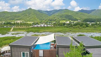 Gapyeong Myeonyeokgongbang Private Villa