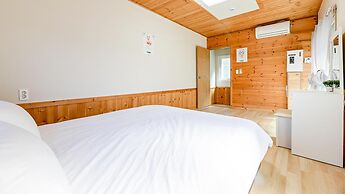 Gapyeong Myeonyeokgongbang Private Villa