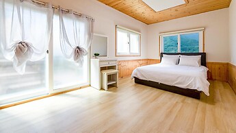Gapyeong Myeonyeokgongbang Private Villa