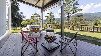 Gapyeong Myeonyeokgongbang Private Villa
