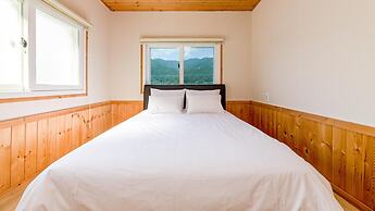 Gapyeong Myeonyeokgongbang Private Villa
