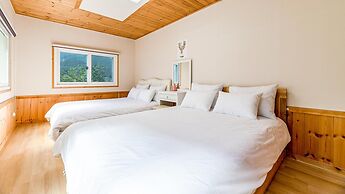 Gapyeong Myeonyeokgongbang Private Villa