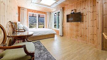 Gapyeong Myeonyeokgongbang Private Villa