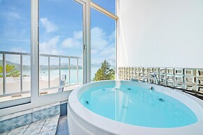 Yeosu Nangman Pension