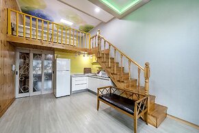 Gyeongju Soraedanga Pension