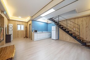 Gyeongju Soraedanga Pension