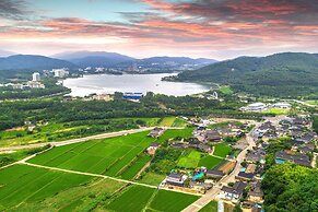 Gyeongju Soraedanga Pension