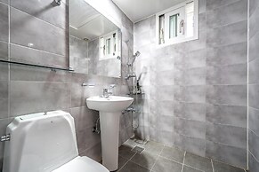 Yangyang Slowstay Pension