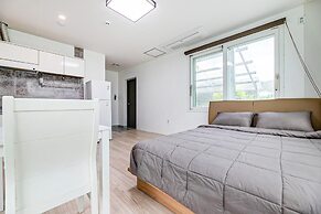 Yangyang Slowstay Pension