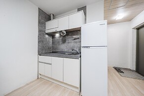 Yangyang Slowstay Pension