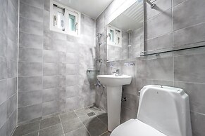 Yangyang Slowstay Pension