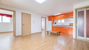 Ganghwa Paeng Namu Pension