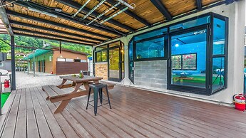 Nami Island Healing Leisure Camping&glamping