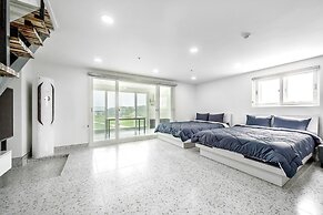 Goseong Maple Kids&spa&poolivilla