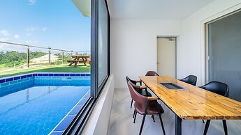 Goseong Maple Kids&spa&poolivilla