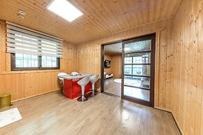 Gapyeong Chaerokji Pension