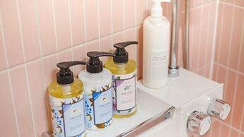 Gosung Shalala Private Pool & Spa Villa