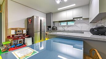 Goseong Pinetree Pension