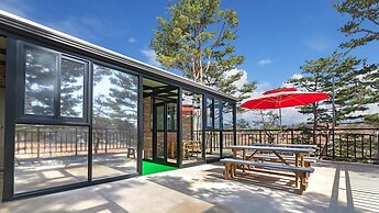 Goseong Pinetree Pension