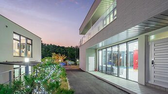 Gapyeong The Bereuso Poolvilla