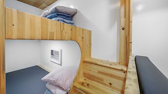 Goseong Jjun Camping Pension