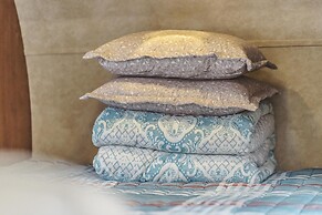 Goseong Jjun Camping Pension