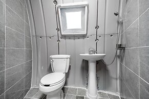 Goseong Jjun Camping Pension