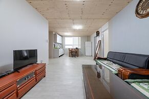 Goseong Jjun Camping Pension