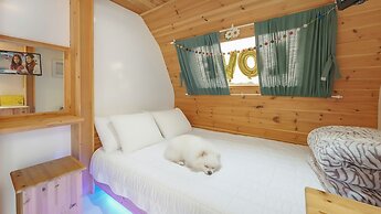 Goseong Jjun Camping Pension