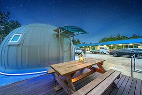 Goseong Jjun Camping Pension