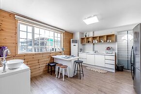 Ganghwa Rodemhouse Pension