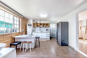 Ganghwa Rodemhouse Pension