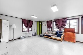 Ganghwa Rodemhouse Pension