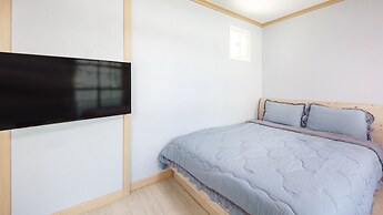 Goseong Gamnamu Pension