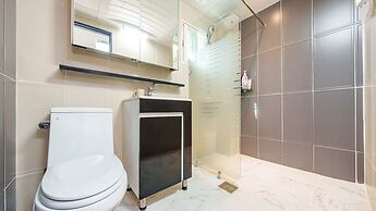 Goseong Gamnamu Pension