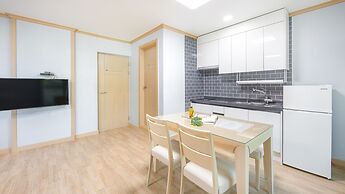 Goseong Gamnamu Pension